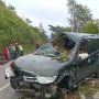 Detik-detik Pajero Sport Terjun ke Danau Toba