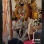 Viral Momen Sungkem Pengantin ke Ortu yang Sudah Cerai, Ketegaran Ayah Kandung Diuji