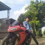 7 Potret Adam Batubara, Putra Ucok Baba yang Hobi Naik Motor
