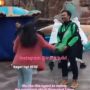 Pria Terbang ke Jepang Pakai Jaket Ojol Demi Lamar Sahabat, 'The Real Teman Tapi Menikah'
