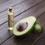 5 Kegunaan Minyak Alpukat untuk Kesehatan Kulit: Sembuhkan Luka Hingga Obati Eksim