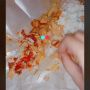 Viral Wanita Review Rasa Nasi Bungkus, Auto Dihujat Publik Gegara Ikan Asin