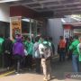 Bikin Macet, Polisi hingga Satpol PP Bubarkan Antrean Promo BTS Meal di Mcd Artha Gading