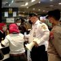 Bandel! Kerumunan Promo BTS Meal McDonalds Kota Surabaya Kena Sanksi