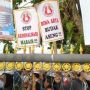 Minta HRS Dibebaskan, Massa Aksi Pendukung Habib Rizieq Abaikan Prokes
