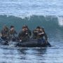 Marinir Indonesia- Amerika Latihan Bersama Tembus Gelombang