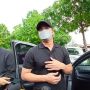 Ikut ke Pemakaman, Billy Syahputra Gotong Peti Jenazah Vanessa Angel