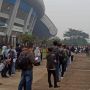 Vaksinasi Massal COVID-19 di Stadion GBLA Bandung Mulai Diserbu Warga