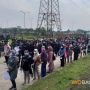 Antrean Vaksinasi Massal COVID-19 di GBLA Mengular 500 Meter, Ini Kata Panitia