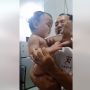 Ngakak! Refleks Buka Mulut Pas Suapi Cucu, yang Kenyang Malah Kakeknya