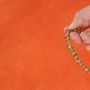 Dikira Tetangga Bertahun-tahun Jualan Tasbih, Wanita Sukses Buat Terkecoh