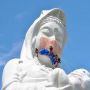 Berharap Pandemi Segera Berakhir, Patung Dewi Buddha di Jepang Dipakaikan Masker