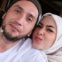 Gary Iskak Terbaring karena Kanker Hati, Richa Novisha Beri Semangat Suami
