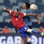 Uruguay vs Chile: Gol Bunuh Diri Vidal Buyarkan Kemenangan La Roja