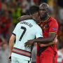 Lukaku Peluk Ronaldo usai Portugal Tersingkir dari Euro 2020