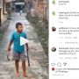 Viral Bocil Tenteng Arit Ajak Kelahi Tetangga, Warganet: The Real Senggol Bacok!
