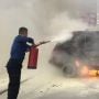 Usai Isi BBM, Mobil Carry Terbakar di SPBU Antasari Bandar Lampung