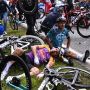 Tour de France: Karena Selfie Setitik, Rusak Balapan Sebelanga
