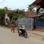 Viral Pria Kemudikan Motor Pakai Remote Control, Tesla Menangis Melihat Ini