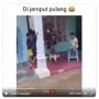 Gemas! Dikira Jemput Adik, Ternyata Pemuda Ini Jemput 'Majikan' Main di Rumah Tetangga