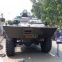 Halau Orang Luar Jakarta Masuk, 2 Panser Anoa Milik TNI Tutup Jalan di Lenteng Agung