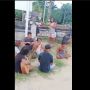 Geram Lihat Kerumunan Tak Taat PPKM, Pria Ini Usir Sekelompok Pemuda di Pantai Kuta