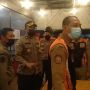 Viral Video Warkop Sudah Tutup Diobrak Satpol PP Kota Surabaya, Pemiliknya 'Ngegas'