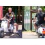 Potret Jose Mourinho Terciduk Riding Pakai Vespa, Kok Gak Pakai Helm?