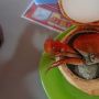 Bakso Campur Kepiting dalam Kelapa Muda di Asahan, Rasanya Gurih Cuy
