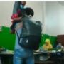 Haru! Video Bapak Gendong Anak Sambil Jualan Keliling, Kisahnya Menyentuh Hati