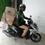 Pantang Menyerah! Jurus Eko Sopir Ojol Bertangan Satu Gapai Rezeki di Masa Covid-19