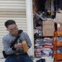 Imbas PPKM Darurat, Penjual Plakat di Pasar Senen Pulangkan 2 Karyawan