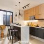 6 Inspirasi Dapur Minimalis dengan Meja Bar, Bikin Rumah Jadi Secanggih Kafe