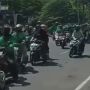 Viral Ribuan Ojol di Bandung Turun ke Jalan Tolak PPKM Darurat: Buka Woi Buka!
