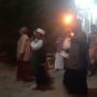 Percaya Bisa Usir Covid-19, Warga Sumenep Pawai Obor Kelilling Kampung Baca Salawat Burdah