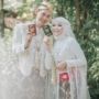 Editing Foto Tingkat Dewa, Pengantin Difoto Dekat Kandang Sapi Hasilnya Bikin Melongok