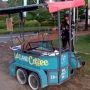 Tetap Kreatif di Tengah Pandemi, Pemuda Gowa Jadikan Vespa Warung Kopi Keliling