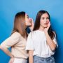 4 Zodiak Hobi Gosip, Bahagia Banget Membongkar Aib Orang Lain