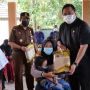 Tekan Stunting di Bone Bolango, Rachmat Gobel Salurkan Beras Fortivit