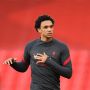 Alexander-Arnold Pemain Terbaik Liga Inggris Bulan November, Guardiola Manajer Terbaik