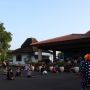 Mahasiswa UIN Walisongo Gelar Konser Dadakan untuk Hibur Pasien Covid-19
