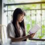 5 Tempat Paling Nyaman untuk Baca Buku, Dijamin Bikin Betah Berlama-lama