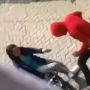 Viral Sepasang Kekasih Cekcok di Pinggir Jalan, Cowok Tendang Motor Mau Pukul Pacarnya