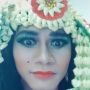 Viral Cowok Dandan Mirip Ratu Horor Suzanna, Teman Syok sampai Jatuh Lemas