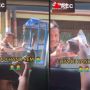 Duh! Penjual Susu Lupa Rem Gerobak Pas Terima Nasi Bungkus, Endingnya Kejutkan Publik