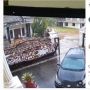 Viral Tutup Pagar Besi Rumah Malah Ambruk Kena Mobil, Warganet: Sebulan Tidur Gak Nyenyak