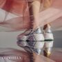 Onitsuka Tiger Hadirkan Sepatu Cinderella dalam Bentuk Sneakers