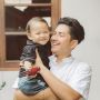 7 Potret Zikri Daulay Bareng Anak Usai Cerai dari Henny Rahman
