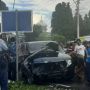 Minibus Ditabrak Kereta Api di Pariaman, Sopir Dilarikan ke Rumah Sakit