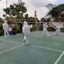 Warga Pekanbaru Gelar Lomba Badminton Pakai APD, Peserta : Gerah dan Panas